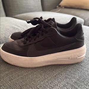 Nike Black and White Sneakers Platform Air Force 1